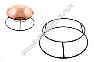 Iron support for cataplana