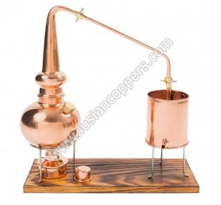Alambique de Cobre Wisky com Base de Madeira